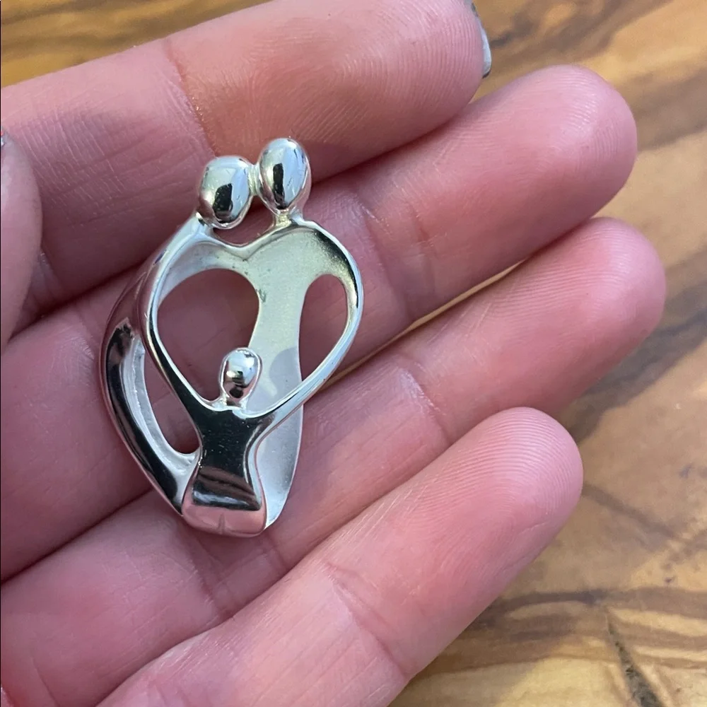 Carolyn Pollack Relios Family Sterling Silver Pendant